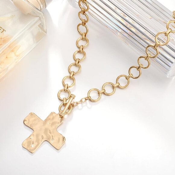 Chunky Statement Gold Hammered Bold Cross Necklace Thick Chain Vintage Chain Pen - Picture 2 of 6
